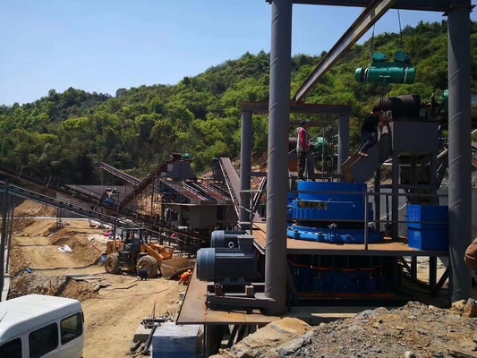 Αρχικός 4.25FT Symons εργοστασίων πέτρινος θραυστήρας κώνων κατασκευαστών στις πωλήσεις τώρα, που εξάγουν τη μηχανή 200tph θραυστήρων