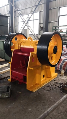 55Kw σκληρό κίτρινο λευκό μηχανών PE500*750 συντριβής βράχου γρανίτη μικρό