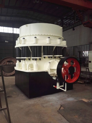 PYB 1750 συνολική μηχανή 215mm θραυστήρων κώνων 185Kw μέγεθος σίτισης για τη οδοποιία