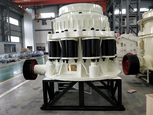 235mm Symons 5,5 μηχανή 220Kw θραυστήρων κώνων για την επεξεργασία συντριμμιών κατεδάφισης