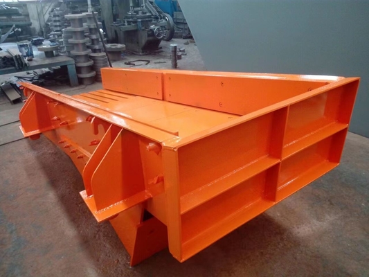 800mm θιγμένη μηχανή 7.5Kw*2 τροφοδοτών μηχανών δομένος για τη συντετριμμένη γραμμή λατομείων